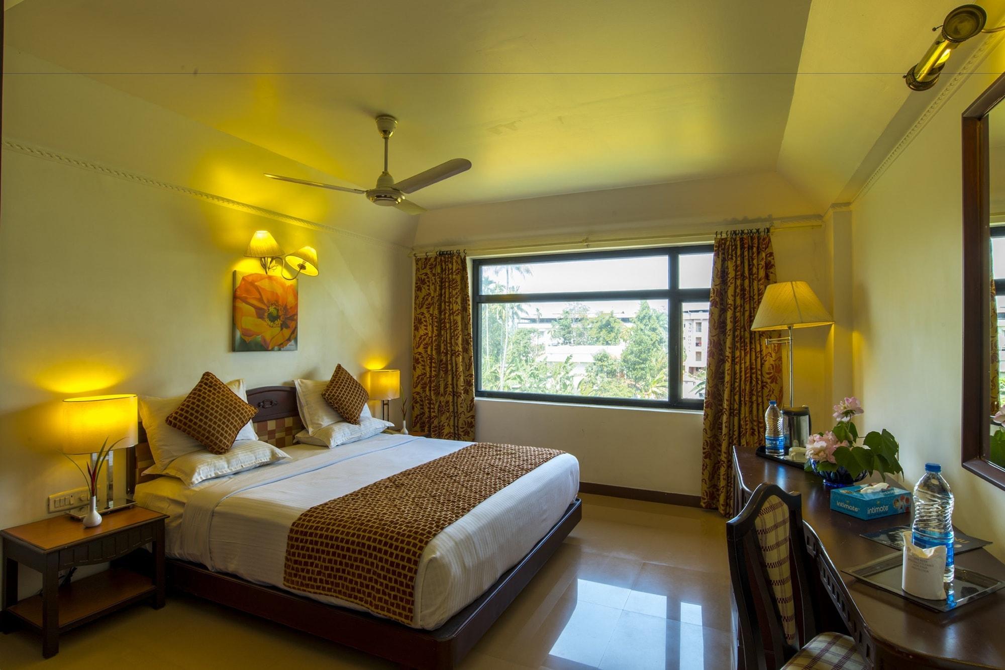 Golf View Hotels & Suites Nedumbassery Εξωτερικό φωτογραφία