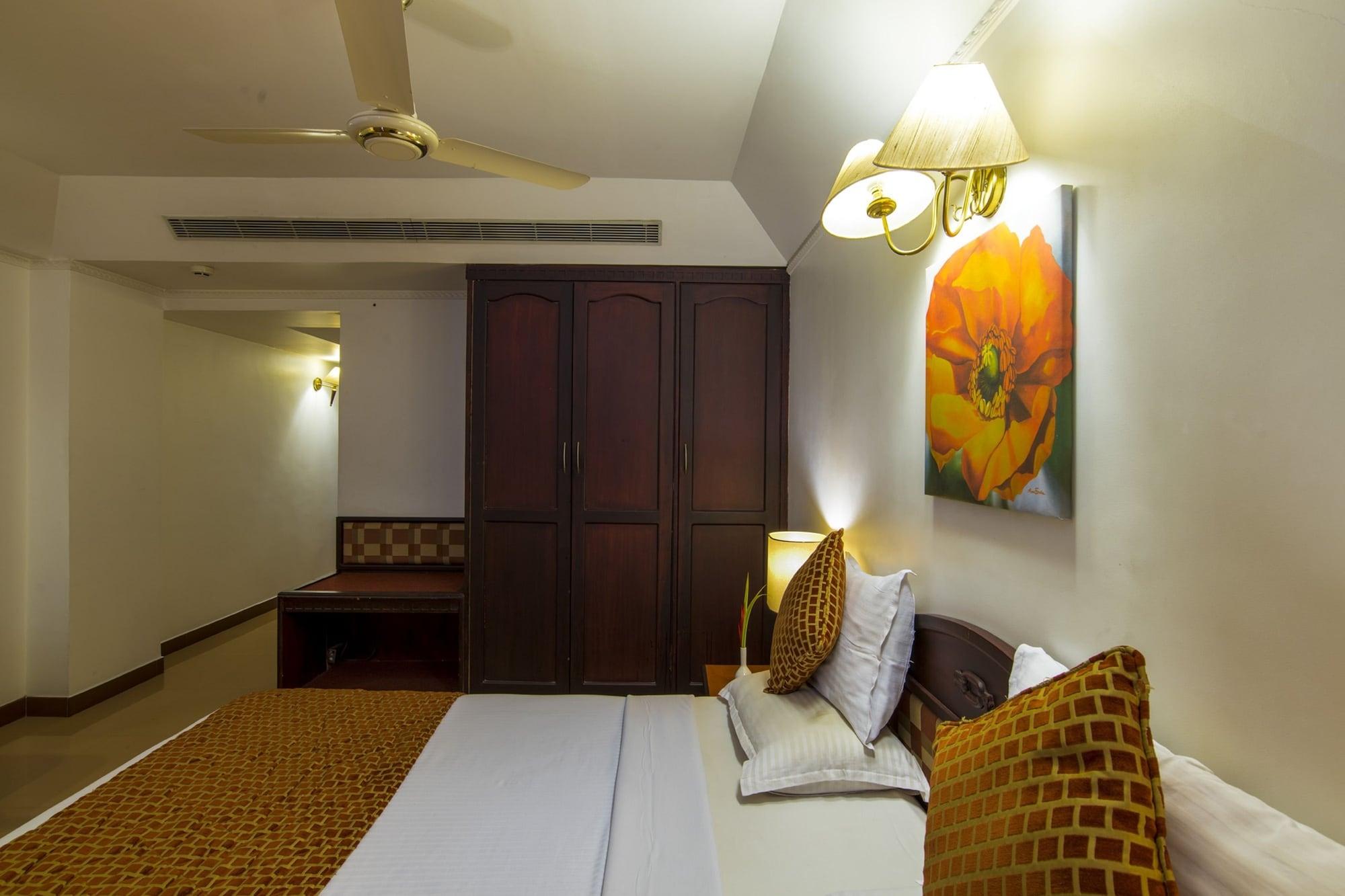 Golf View Hotels & Suites Nedumbassery Εξωτερικό φωτογραφία