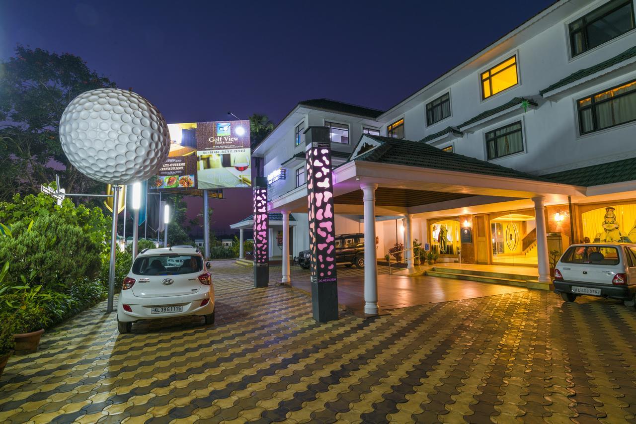 Golf View Hotels & Suites Nedumbassery Εξωτερικό φωτογραφία
